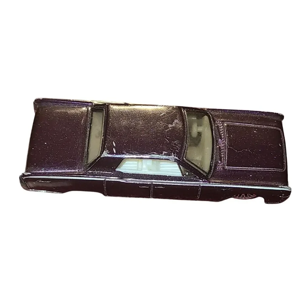 1964 Lincoln Continental Sedan Diecast - Hot Wheels Malaysia Shimmering Purple